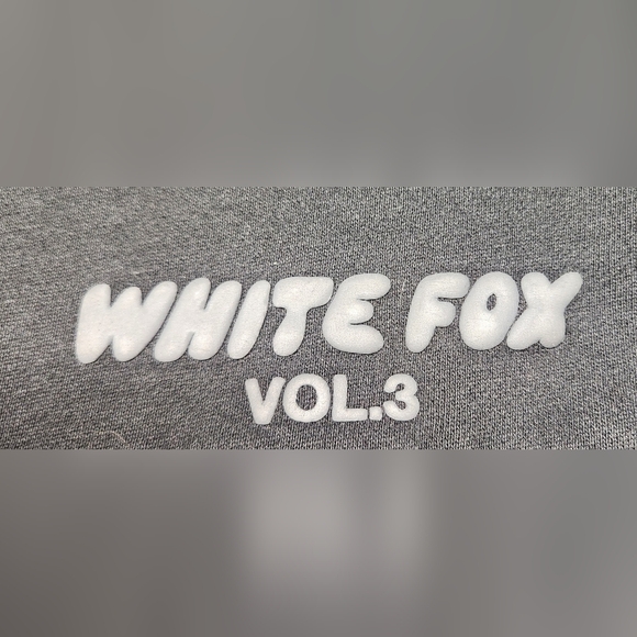 White Fox Black Shorts.  EUC, SIZE LARGE - Picture 2 of 2